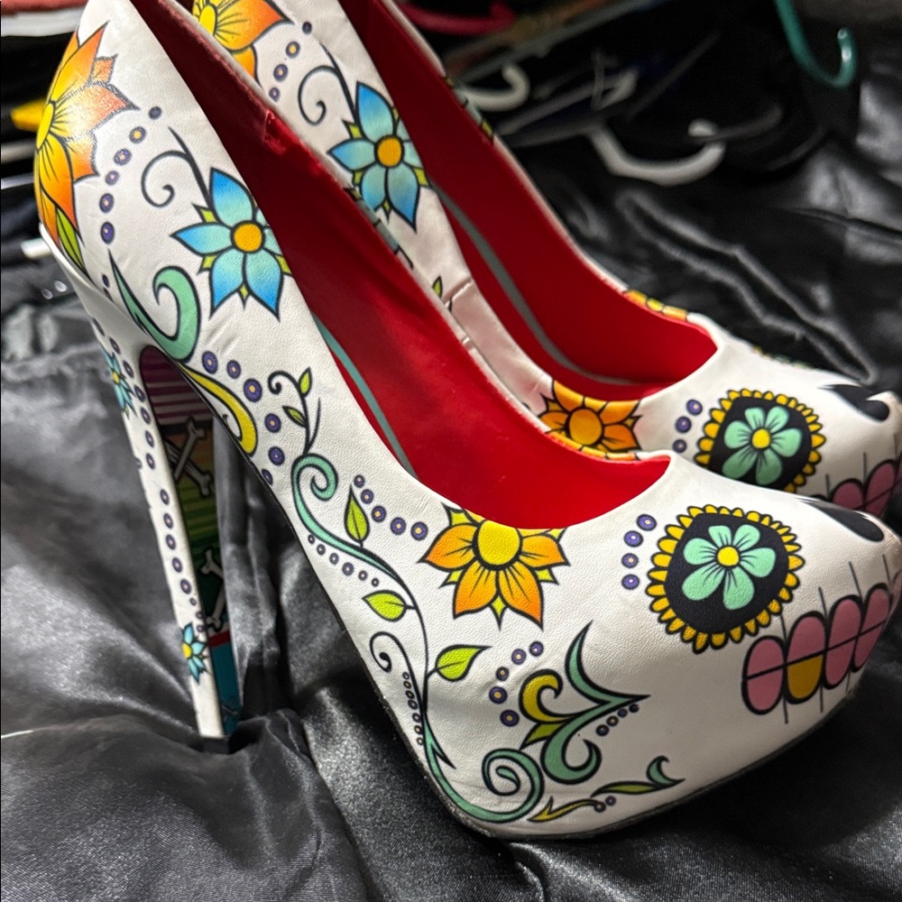 TaylorSays custom painted bordellos